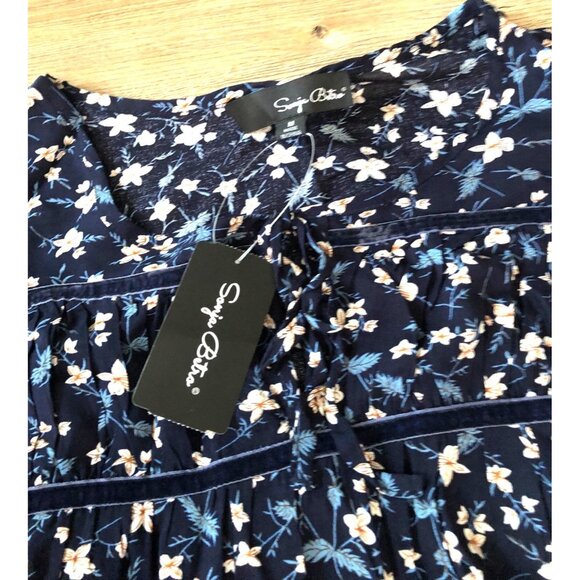 SONJA BETRO- WOMENS BLUE FLORAL LONG SLEEVE LIGHT WEIGHT TOP SIZE MEDIUM-NWT - Picture 4 of 8